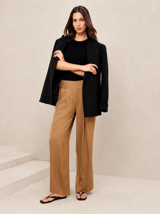 Banana Republic Factory Pants - Banana Republic Tencel lightweight brown pleated pants size 14